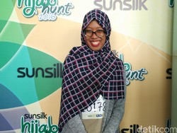 Isro, Tampilkan Bakat Pantomim di Tengah Keterbatasan Bicara