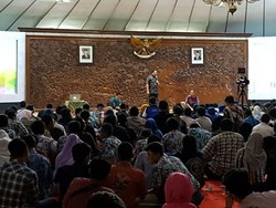 Kisah Kang Yoto Diprotes dan Dimarahi Warga Demi Pavingisasi Bojonegoro