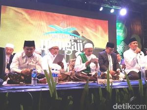Khatamkan Alquran, Dua Juta Orang Bermunajat untuk Indonesia