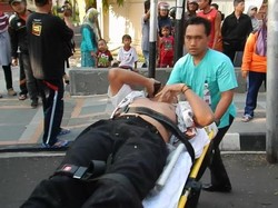 Seorang Guru Luka Parah Tertimpa Dahan Pohon di Semarang