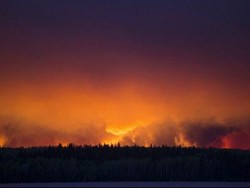 Kebakaran Hutan di Kanada Melanda Lahan Seluas London