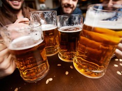 Wah, Bir Ini Dibuat dari Ekstrak Ragi Pusar!