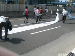 Solidaritas untuk Korban Pemerkosaan di Bengkulu Mengalir di CFD HI