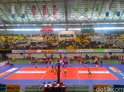 Putri Jakarta Elektrik PLN Juara Final Four