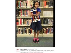 Meski Tak Punya Jari Tangan, Gadis Ini Menangkan Kontes Menulis