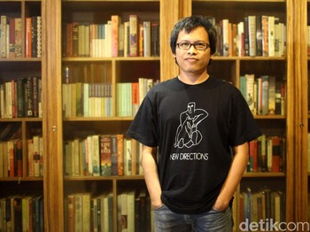 Di Balik Mendunianya Eka Kurniawan
