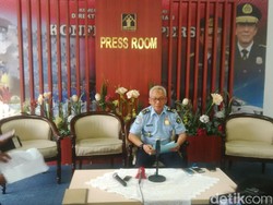 Visa dan Perusahaan 5 WN China yang Terobos Lahan TNI AU Langgar Aturan