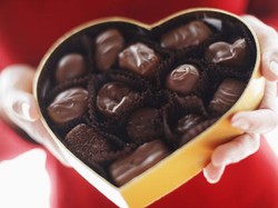 Wanita Jepang Wajib Beri Cokelat pada Rekan Pria di Hari Valentine, Ini Alasannya