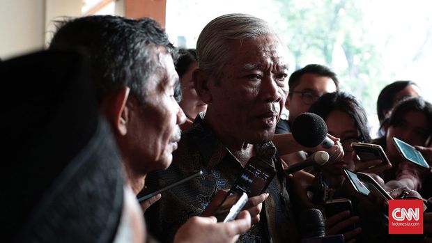 Keluarga Korban Pelanggaran HAM Desak Jokowi Copot Prabowo