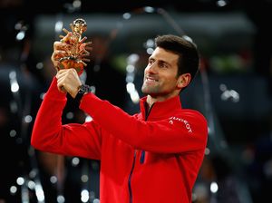 Taklukkan Murray, Djokovic Juara Madrid Terbuka Taklukkan Murray, Djokovic Juara Madrid Terbuka