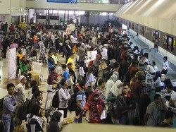 Kagetnya Penumpang Lion Air di Juanda saat Pesawat Delay karena Pilot Mogok