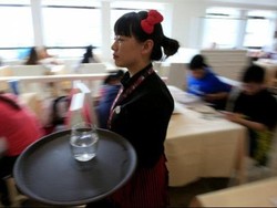 Kampus di China ini Beri Diskon 50% pada Mahasiswa yang Bersikap Sopan