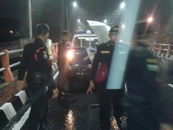 Motor Tabrak Pagar Flyover, Satu Orang Tewas dan Satu Luka