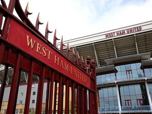 Tiupan Peluit Terakhir untuk Upton Park