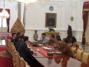 Bertemu Perwakilan S&P, Jokowi Pamerkan Izin Investasi 3 Jam