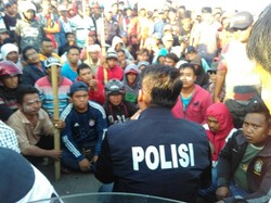 Begini Cara Kombes Krishna Murti Tenangkan Warga Dadap Ceng In