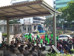 Tanpa Rusuh, Massa HMI Kembali Datangi KPK