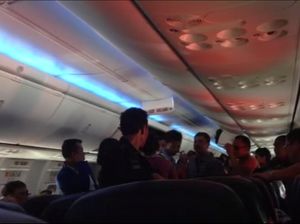 Lion Air di Batam Delay, Penumpang Marah-marah ke Pramugari di Dalam Pesawat