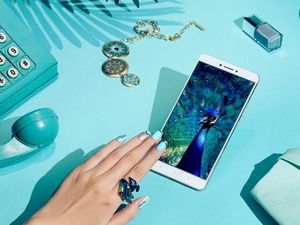 Si Bongsor Xiaomi Max Diklaim Laris