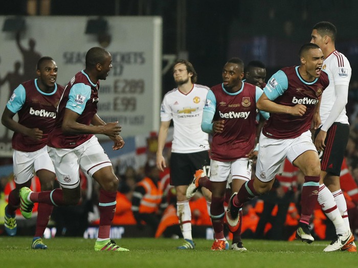 West Ham Taklukkan MU pada Laga Terakhirnya di Upton Park