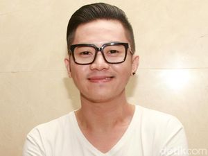 Dokter Kecantikan Ini Ungkap Perubahan Wajah Rafael SM*SH, Sudah Nggak Alay Dokter Kecantikan Ini Ungkap Perubahan Wajah Rafael SM*SH, Sudah Nggak Alay
