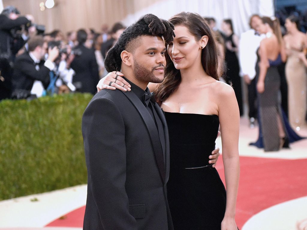 Sempat Bantah Balikan, Bella Hadid-The Weeknd Kepergok Ciuman Sempat Bantah Balikan, Bella Hadid-The Weeknd Kepergok Ciuman