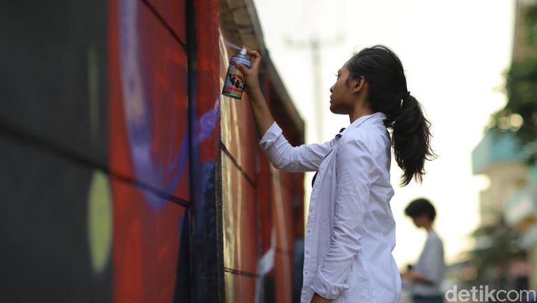 Ladies on Wall, Komunitas Grafiti Perempuan Pertama di Indonesia