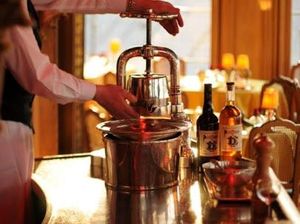 Restoran Prancis Ini Jual Alat Penekan Bebek Berharga Rp 600 Juta!