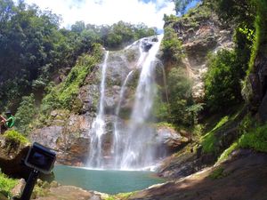 Berbagai Sisi Air Terjun Perawan di Flores