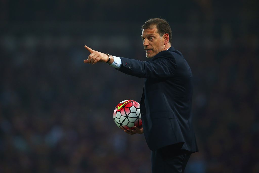 LONDON, ENGLAND - MAY 10: Slaven Bilic manager of West Ham United points during the Barclays Premier League match between West Ham United and Manchester United at the Boleyn Ground on May 10, 2016 in London, England. West Ham United are playing their last ever home match at the Boleyn Ground after their 112 year stay at the stadium. The Hammers will move to the Olympic Stadium for the 2016-17 season.