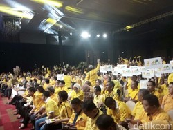 Ubah Jadwal Munaslub, Golkar Sudah Komunikasi dengan Presiden Jokowi