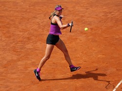 Azarenka Terhenti di Babak Kedua