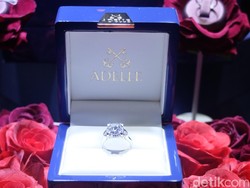 Adelle Jewellery Rilis Perhiasan yang Tampak 2 Kali Lebih Besar dari Aslinya