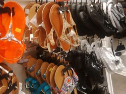 New Look Sale Sampai 50%, Kemeja Mulai dari Rp 180 Ribu