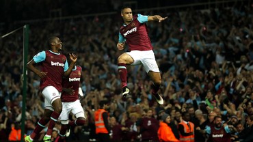 Cara West Ham Menangi Laga Terakhir di Boleyn Ground