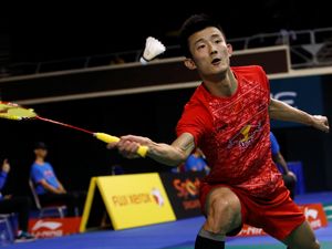 Chen Long Cedera, Sony Lolos Tanpa Bertanding