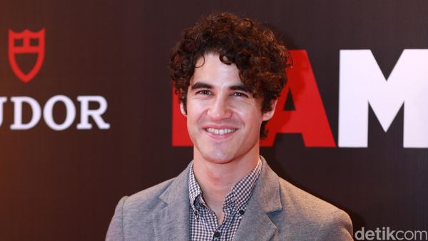 Gleeks, Darren Criss Glee Sambangi Jakarta!