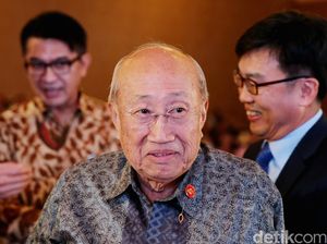 Sofjan Wanandi: Pelaksanaan PTSP di Daerah Masih Banyak Persoalan Sofjan Wanandi: Pelaksanaan PTSP di Daerah Masih Banyak Persoalan