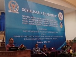 Ketua MPR Ajak Mahasiswa Unair Bermimpi Jadi Pengusaha, Politikus hingga Presiden