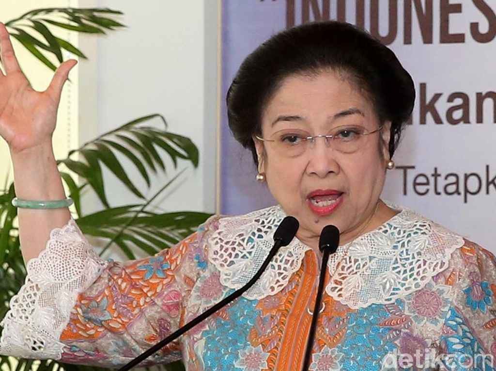 Megawati Dapat Penghargaan Lencana Tunas Kencana dari Pramuka Megawati Dapat Penghargaan Lencana Tunas Kencana dari Pramuka
