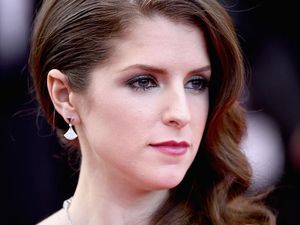 Anna Kendrick Pernah Terlalu Miskin untuk Beli Sepatu ke Oscar Pertamanya