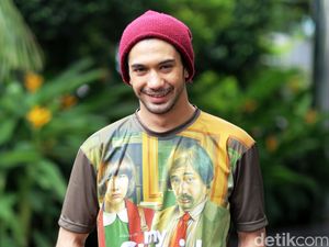 Reza Rahadian Tak Mau Dianggap Aktor yang Selalu Berakting Serius