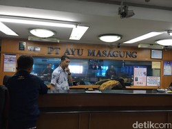 Banyak yang Beli Dolar untuk Jalan-Jalan