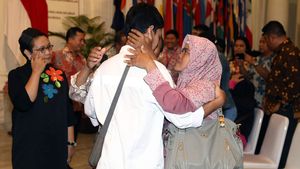 4 WNI yang Dibebaskan Diserahkan ke Keluarga