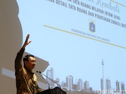 Ahok Akan Wajibkan Perusahaan di DKI Perbaiki Trotoar di Depan Gedungnya