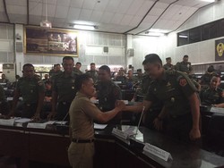 Di Depan Siswa Seskoad, Bupati Yoyok: Buktikan Tentara Bukan Tukang Gusur