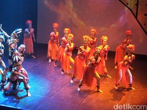 Seperti Variety Show, EKI Dance Company Sukses Gelar Pertunjukan Campur Aduk