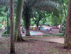 Curhatan Warga Sekitar Soal Buruknya Pengelolaan Kebun Binatang Bandung