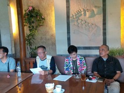 Penyelamatan Kebun Binatang Bandung Jangan Emosional