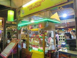 Ada Mie Cakalang dan Mie Kocok Ceker Pedas Khas Nusantara di KTD 2016 (2)